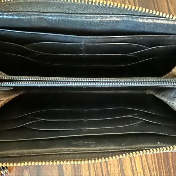 Cole Haan Black Patent Leather Tassel Zip Wallet - Picture 9 of 12